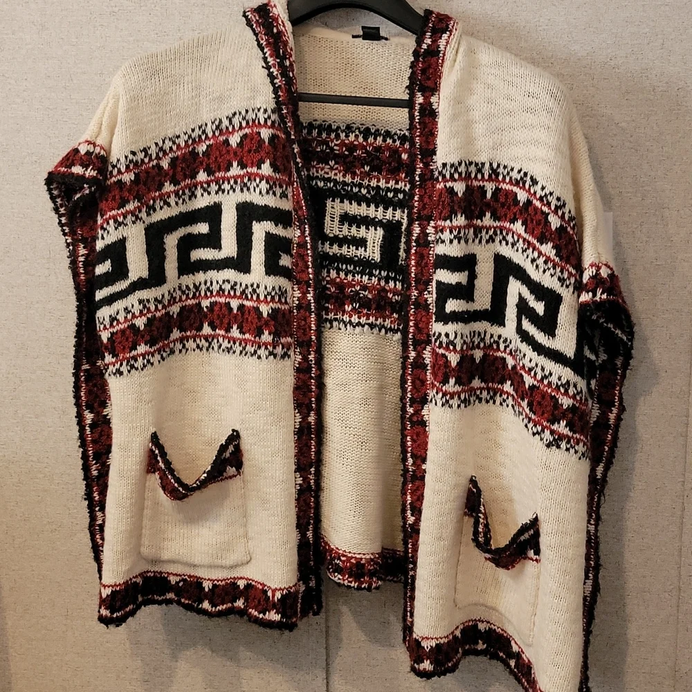 Poncho/cape with hoodie s/m - Picture 2 of 4